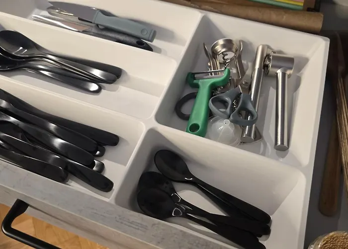 Apartament Suur-lossi - Elegantne Peatuspaik Vanalinna Suedames *